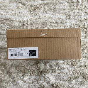NIB Christian Louboutin Daffodile Grege 38.5